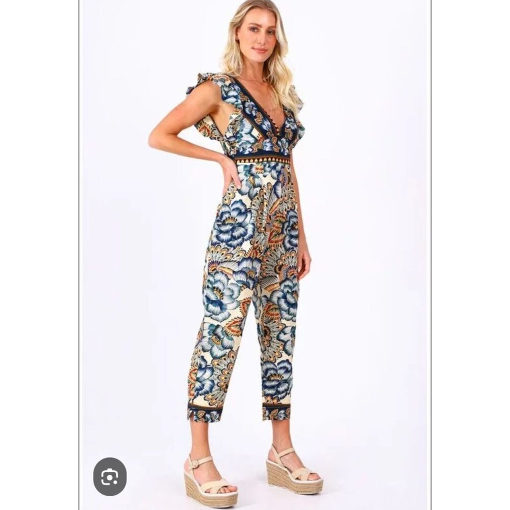 FARM Rio Ruffle Sleewless Jumpsuit Size s - Picture 1 of 15